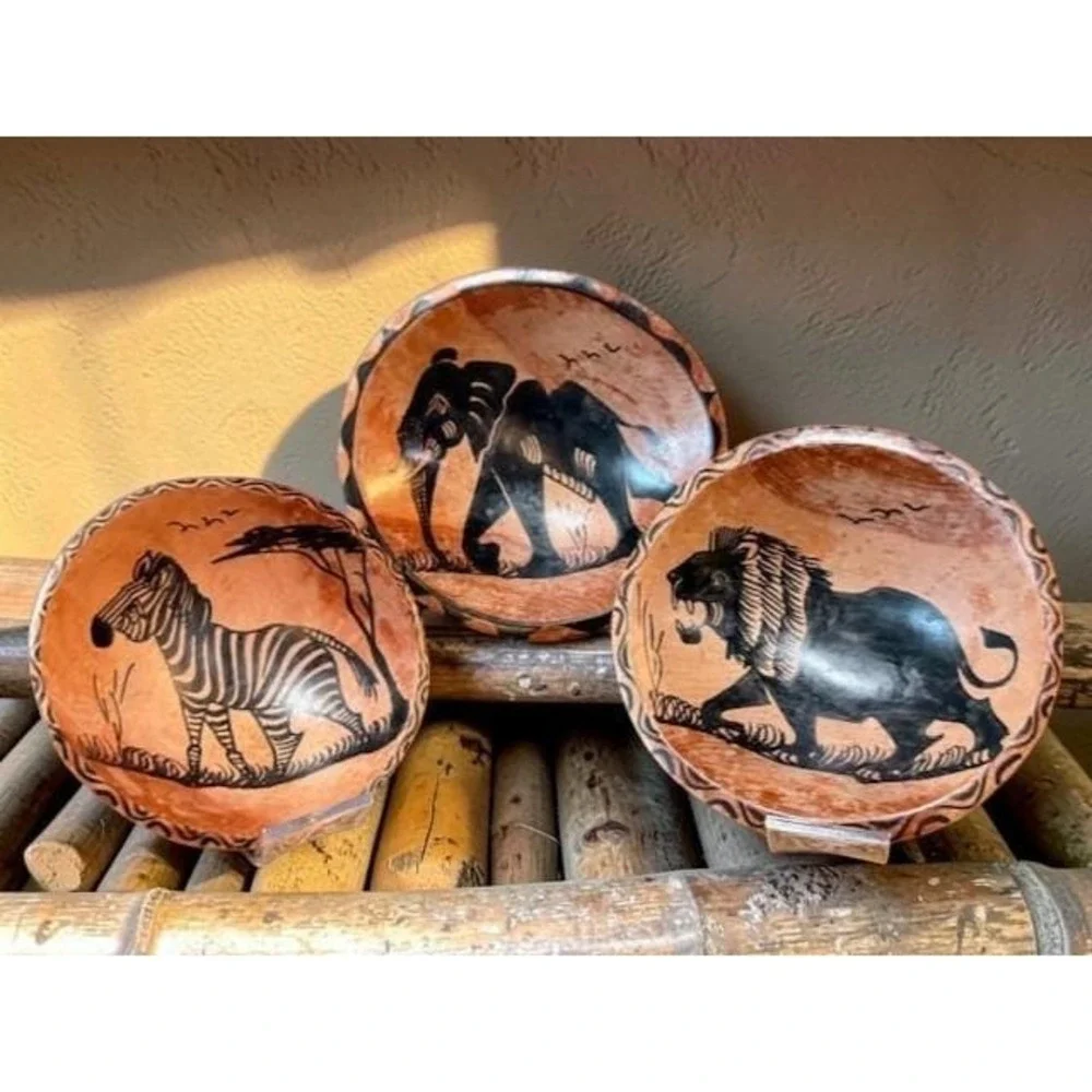 Exotic Carved & Painted Wooden African Bowls Elephant, Giraffe, Lion, & Zebra